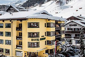 Easy access to the slopes of St Anton. Photo: Hotel Grieshof